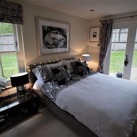 Loch Lomond Unique Selfcontained Bed+Bathroom Alexandria Eksteriør billede