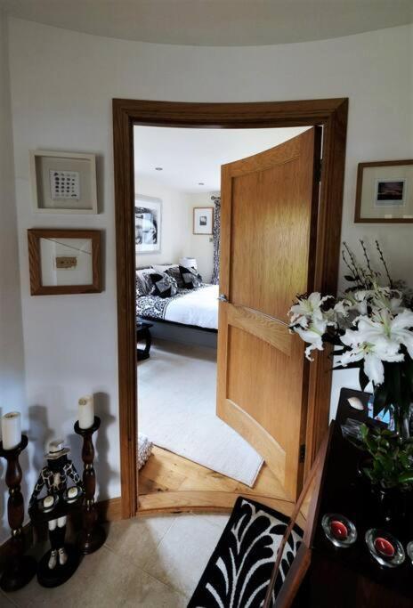 Loch Lomond Unique Selfcontained Bed+Bathroom Alexandria Eksteriør billede